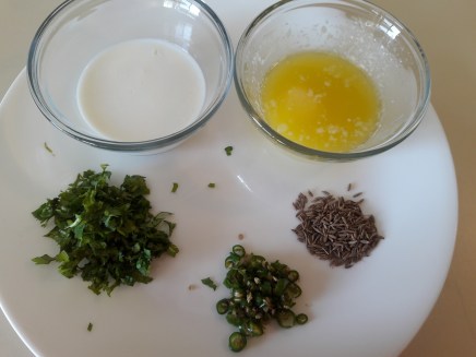 Baked Masala Crakers 2