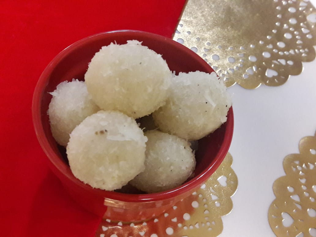 3 Ingredient Fresh Coconut Laddu
